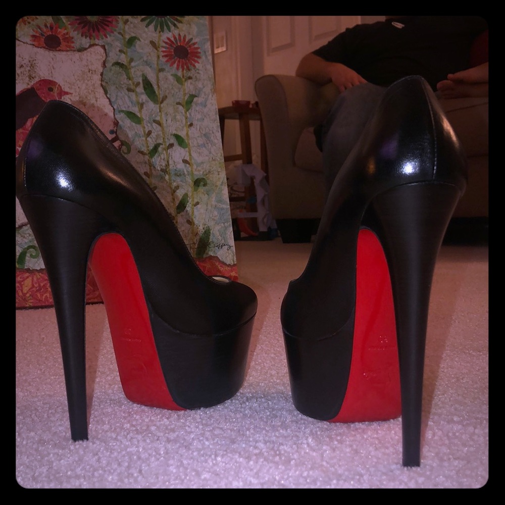 Christian Louboutin Pumps